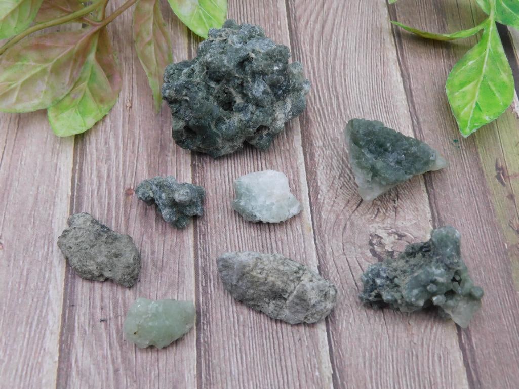 PREHNITE ROCK STONE LAPIDARY SPECIMEN: PREHNITE ROCK STONE LAPIDARY SPECIMEN