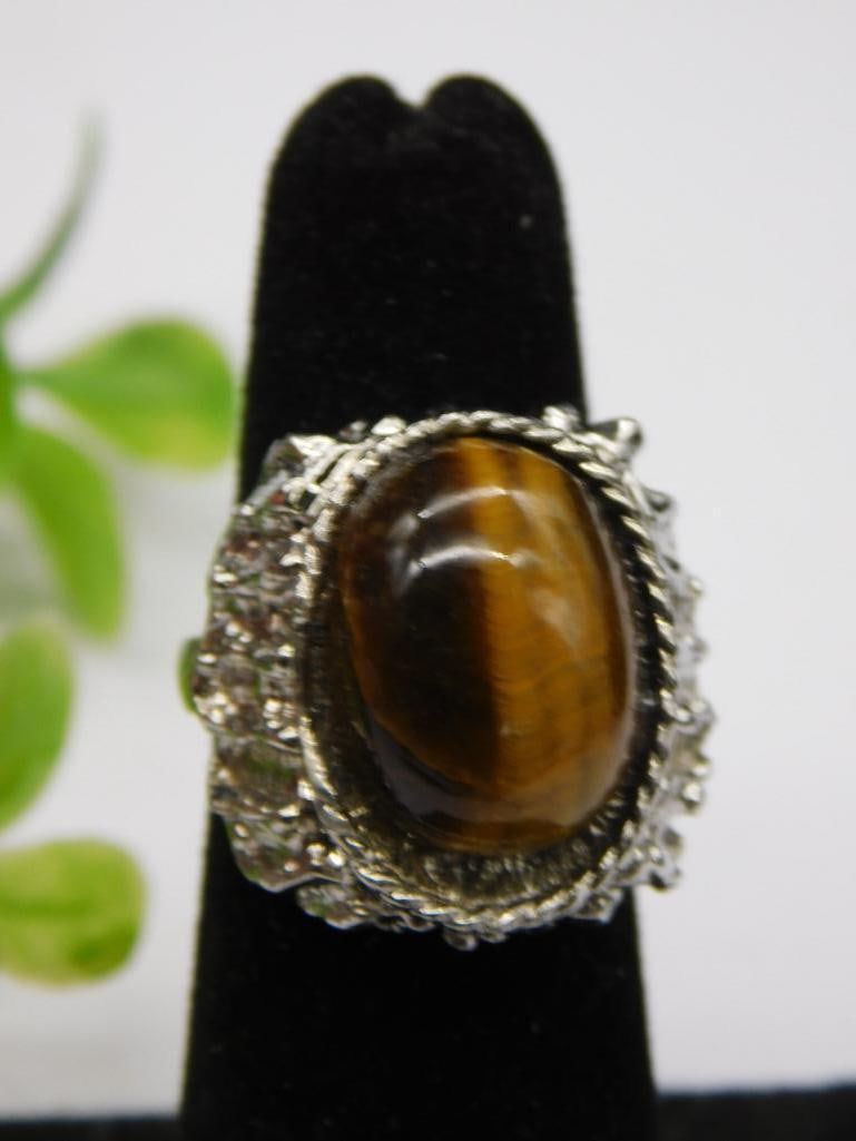 TIGER EYE RING ROCK STONE LAPIDARY SPECIMEN: TIGER EYE RING ROCK STONE LAPIDARY SPECIMEN