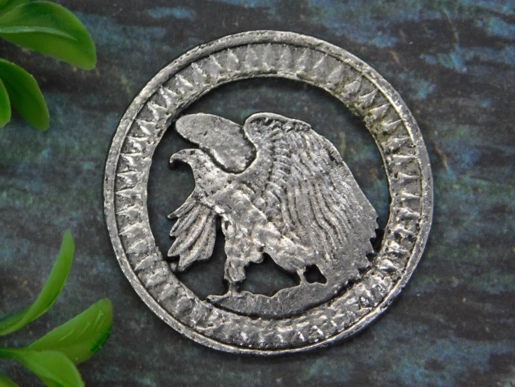 CUT COIN COLLECTIBLE: CUT COIN COLLECTIBLE