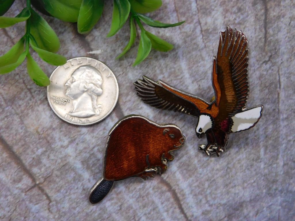ENAMEL PINS EAGLE AND BEAVER - 2