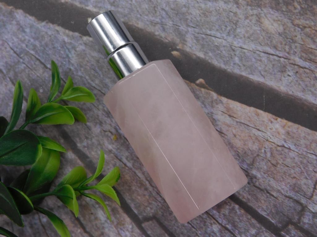 ROSE QUARTZ PERFUME BOTTLE ROCK STONE LAPIDARY SPECIMEN: ROSE QUARTZ PERFUME BOTTLE ROCK STONE LAPIDARY SPECIMEN
