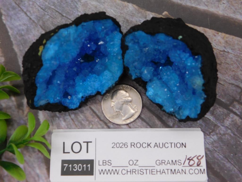 BLUE GEODE ROCK STONE LAPIDARY SPECIMEN - 2