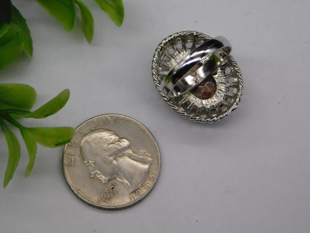 A LACE AGATE RING ROCK STONE LAPIDARY SPECIMEN - 2