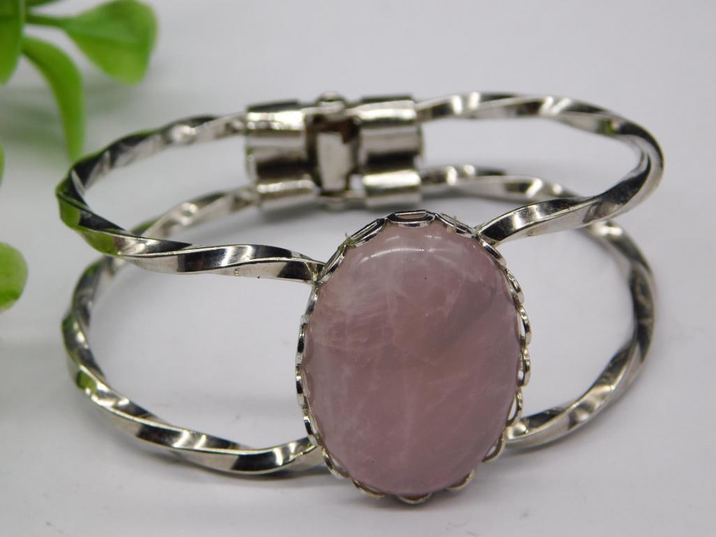 ROSE QUARTZ BRACELET ROCK STONE LAPIDARY SPECIMEN: ROSE QUARTZ BRACELET ROCK STONE LAPIDARY SPECIMEN