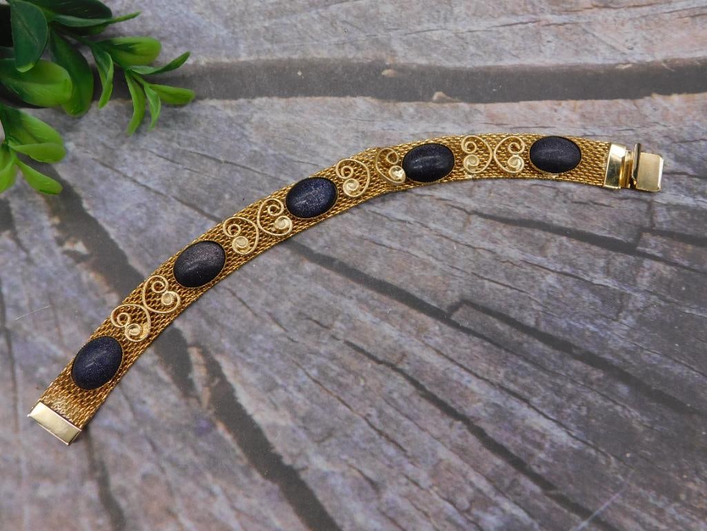 BLUE GOLDSTONE BRACELET ROCK STONE LAPIDARY SPECIMEN: BLUE GOLDSTONE BRACELET ROCK STONE LAPIDARY SPECIMEN