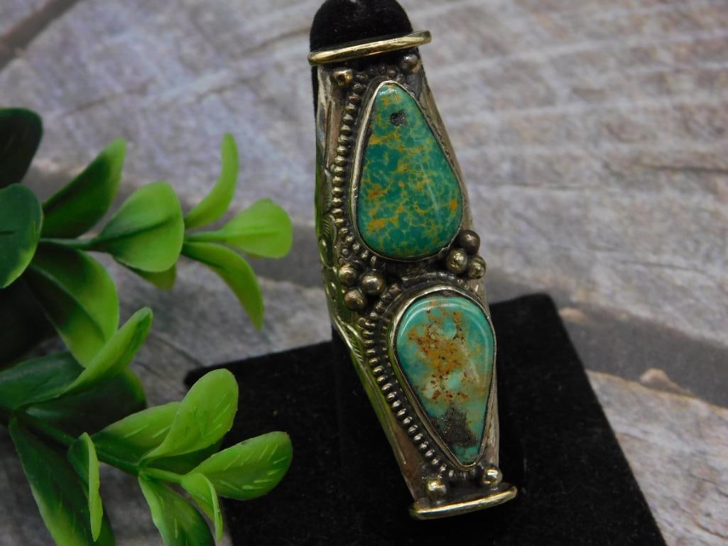 TURQUOISE STATEMENT RING ROCK STONE LAPIDARY SPECIMEN: TURQUOISE STATEMENT RING ROCK STONE LAPIDARY SPECIMEN