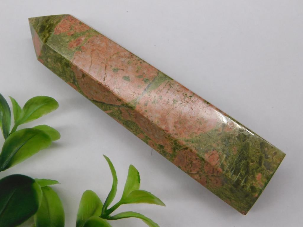UNAKITE TOWER ROCK STONE LAPIDARY SPECIMEN: UNAKITE TOWER ROCK STONE LAPIDARY SPECIMEN