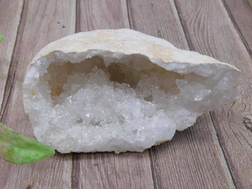 Natural Quartz Geode With Sparkling Crystal Interior: Natural Quartz Geode With Sparkling Crystal Interior