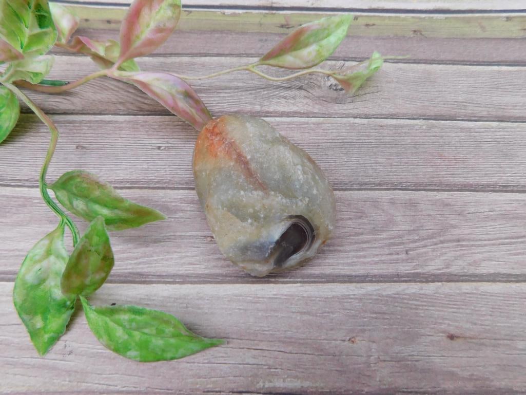 Agate Rock Stone Lapidary Specimen: Agate Rock Stone Lapidary Specimen