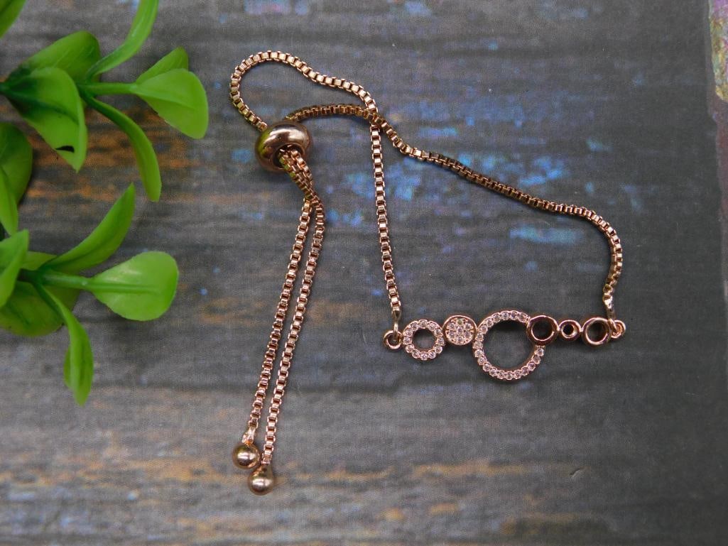 ADJUSTABLE BRACELET: ADJUSTABLE BRACELET