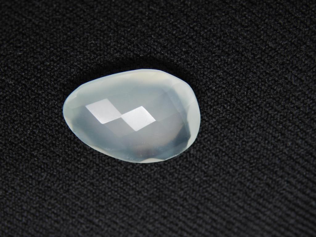 AQUA CHALCEDONY ROCK STONE LAPIDARY SPECIMEN: AQUA CHALCEDONY ROCK STONE LAPIDARY SPECIMEN