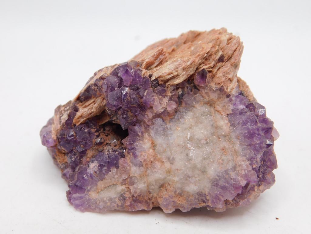 AMETHYST ROCK STONE LAPIDARY SPECIMEN: AMETHYST ROCK STONE LAPIDARY SPECIMEN