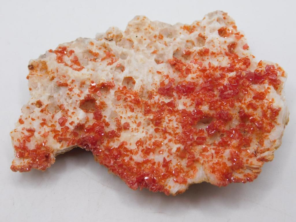 VANADINITE ON BARITE ROCK STONE LAPIDARY SPECIMEN: VANADINITE ON BARITE ROCK STONE LAPIDARY SPECIMEN