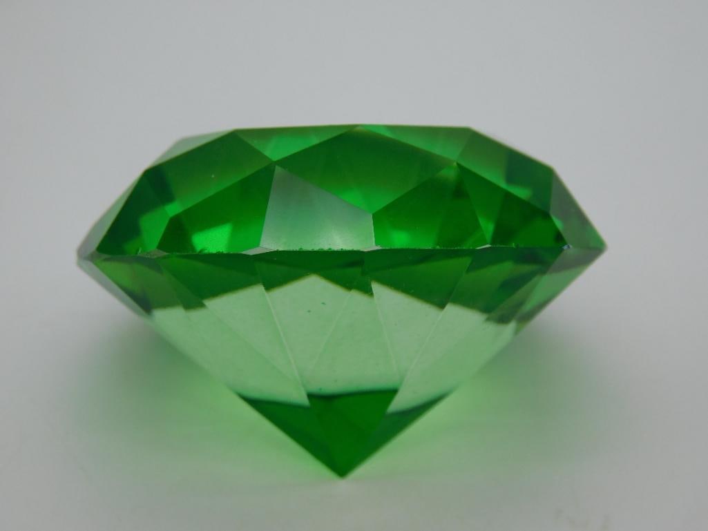 DISPLAY DIAMOND ROCK STONE LAPIDARY SPECIMEN: DISPLAY DIAMOND ROCK STONE LAPIDARY SPECIMEN