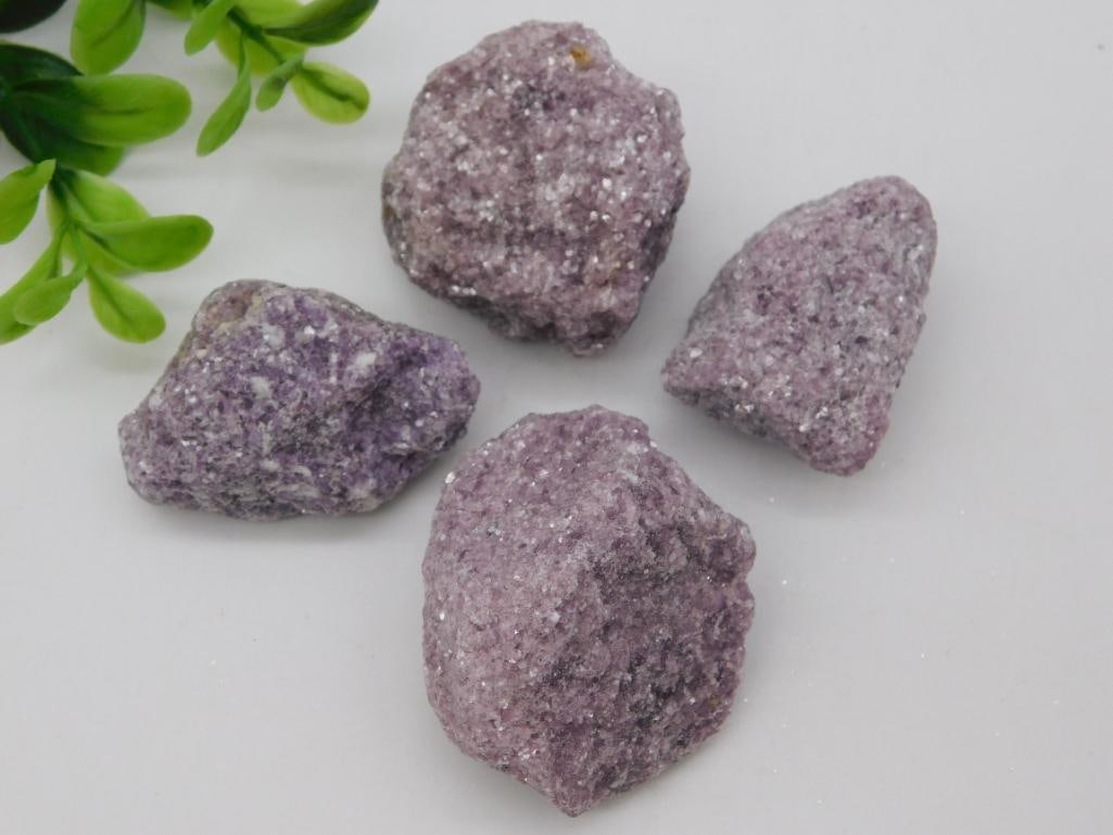 LEPIDOLITE ROCK STONE LAPIDARY SPECIMEN: LEPIDOLITE ROCK STONE LAPIDARY SPECIMEN