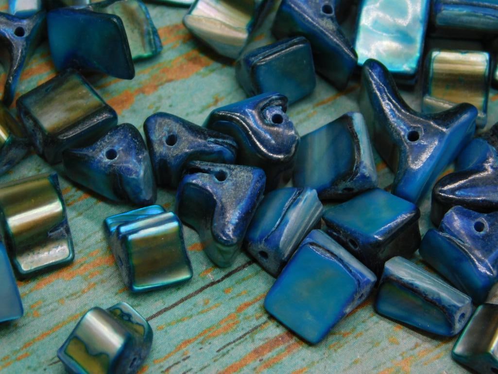 STONE BEADS ROCK STONE LAPIDARY SPECIMEN - 2