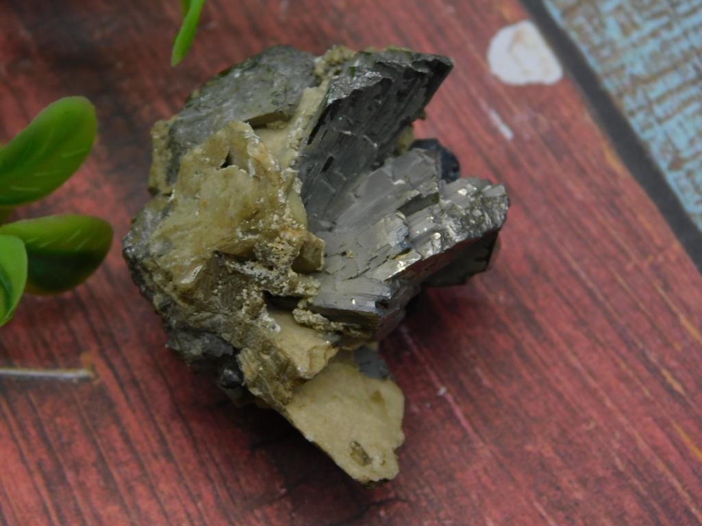 PANASQUIERA MINE PORTUGAL ROCK STONE LAPIDARY SPECIMEN: PANASQUIERA MINE PORTUGAL ROCK STONE LAPIDARY SPECIMEN