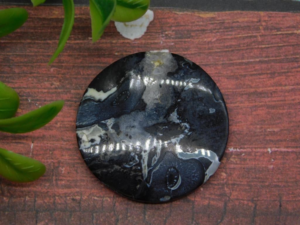 CABOCHON ROCK STONE LAPIDARY SPECIMEN: CABOCHON ROCK STONE LAPIDARY SPECIMEN