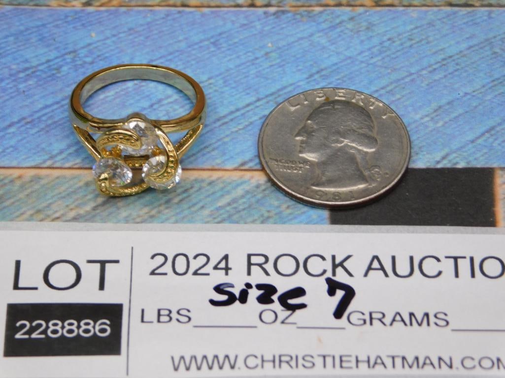 STONE RING ROCK STONE LAPIDARY SPECIMEN - 2