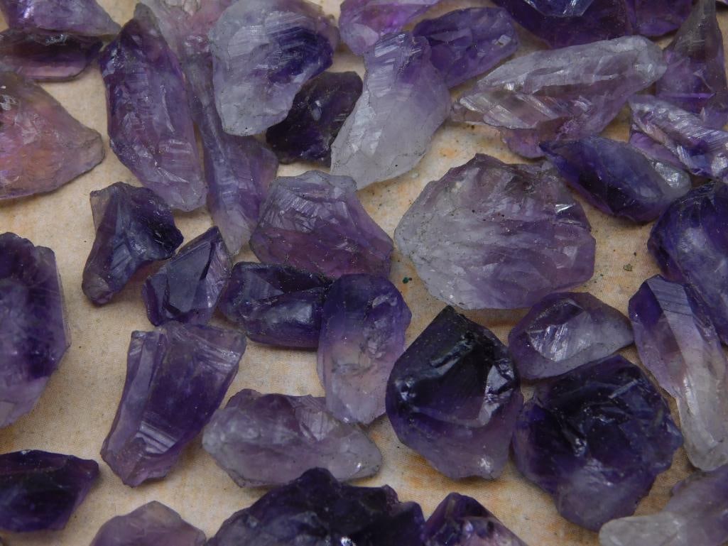 AMETHYST ROCK STONE LAPIDARY SPECIMEN - 2