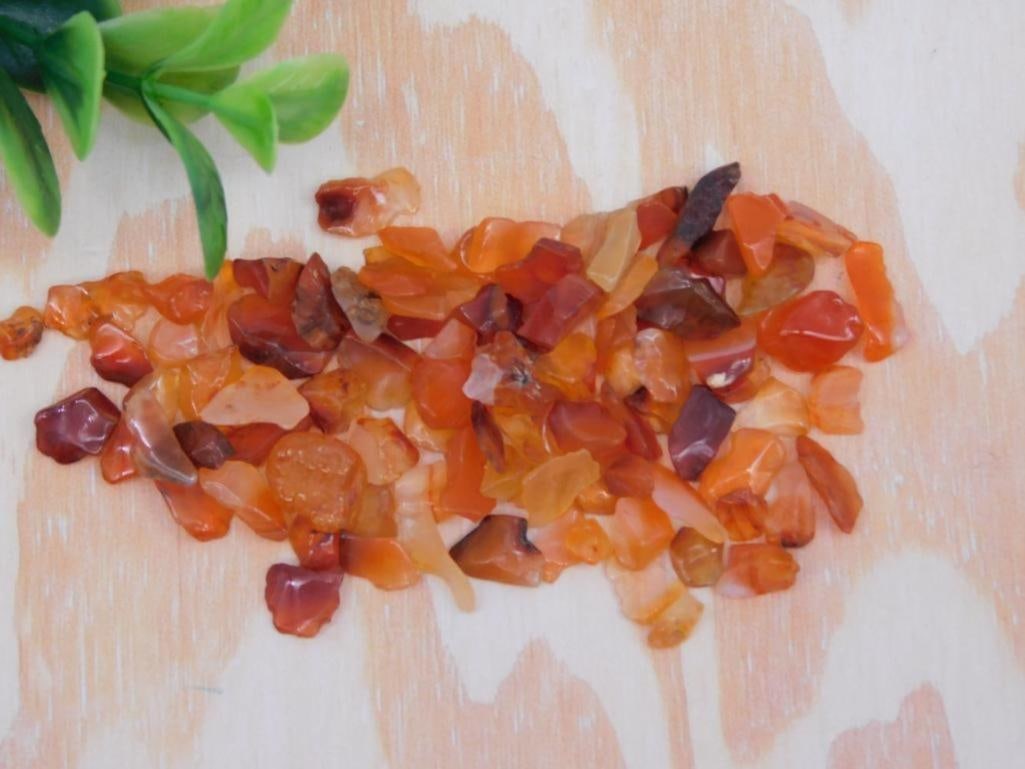 CARNELIAN ROCK STONE LAPIDARY SPECIMEN: CARNELIAN ROCK STONE LAPIDARY SPECIMEN