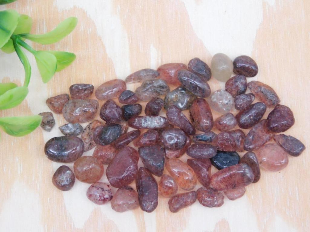 STRAWBERRY QUARTZ ROCK STONE LAPIDARY SPECIMEN: STRAWBERRY QUARTZ ROCK STONE LAPIDARY SPECIMEN