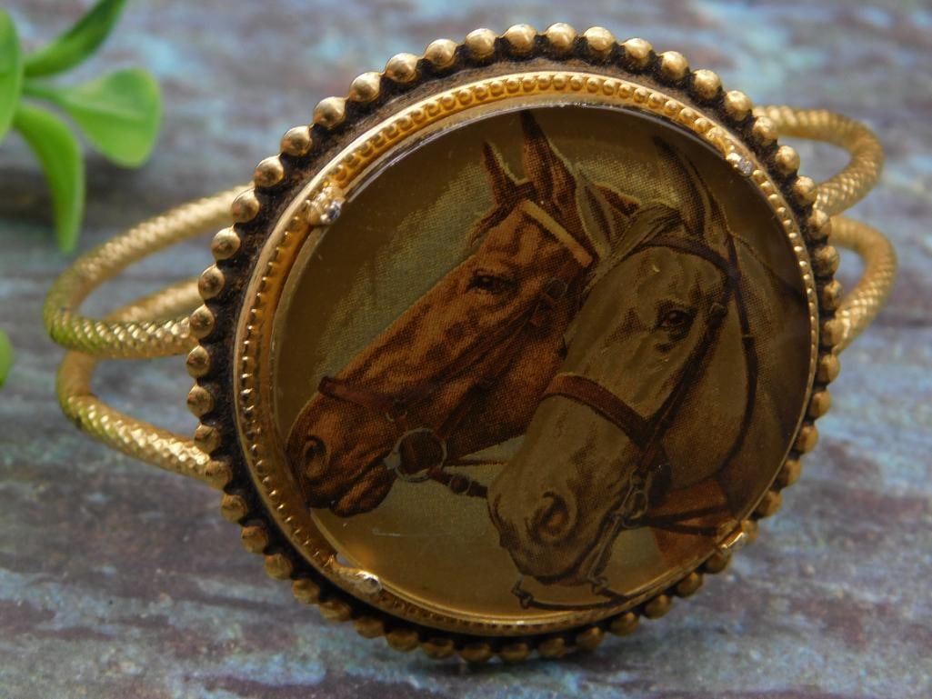 HORSE CUFF BRACELET: HORSE CUFF BRACELET