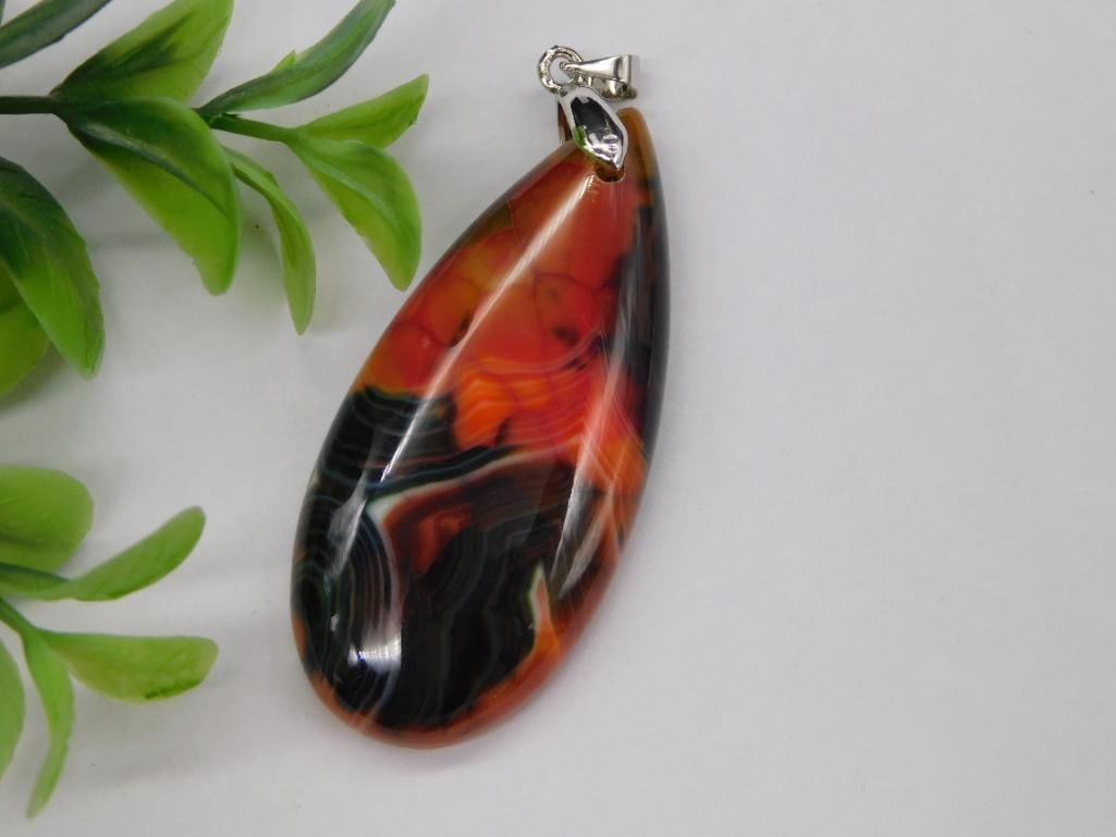 B ECLIPSE AGATE PENDANT ROCK STONE LAPIDARY SPECIMEN: ECLIPSE AGATE PENDANT ROCK STONE LAPIDARY SPECIMEN