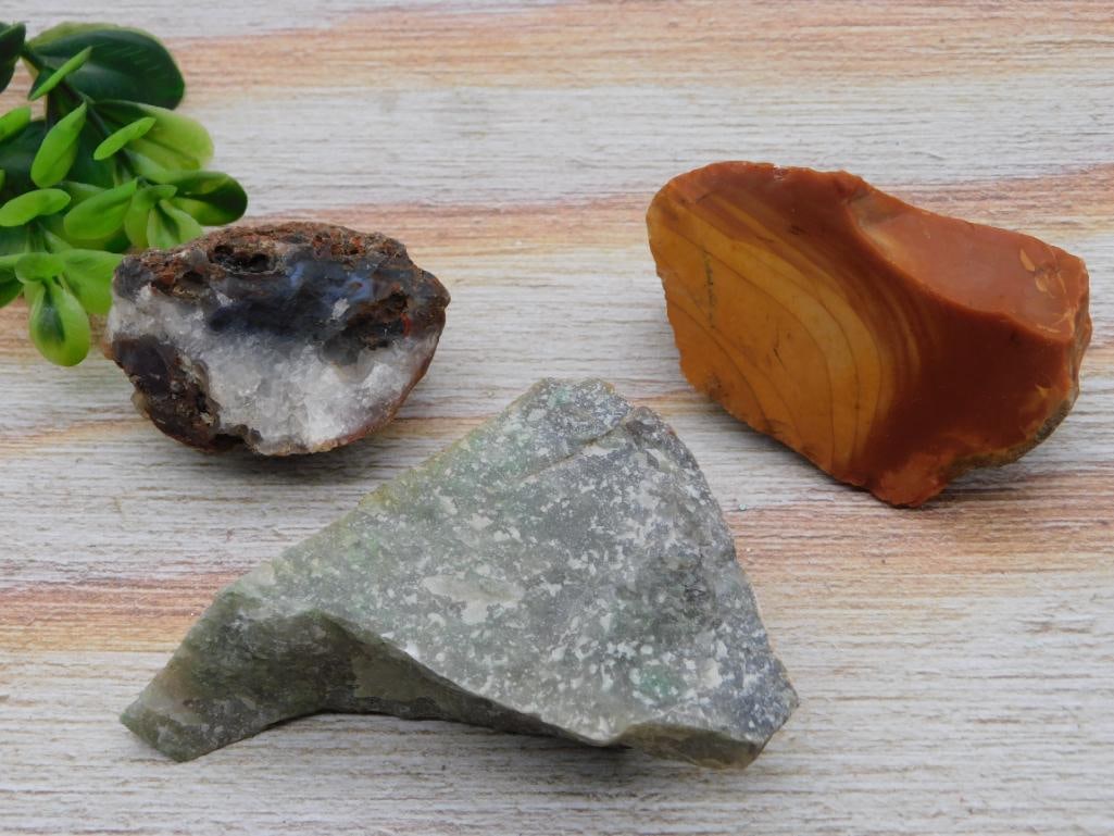 MIXED LOT ROCK STONE LAPIDARY SPECIMEN: MIXED LOT ROCK STONE LAPIDARY SPECIMEN