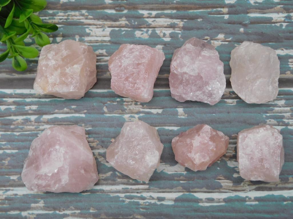 ROSE QUARTZ ROCK STONE LAPIDARY SPECIMEN: ROSE QUARTZ ROCK STONE LAPIDARY SPECIMEN