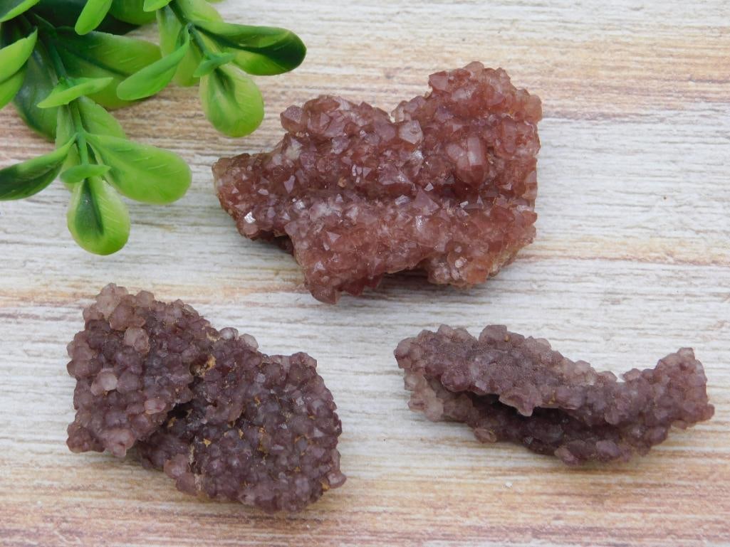 STRAWBERRY QUARTZ ROCK STONE LAPIDARY SPECIMEN: STRAWBERRY QUARTZ ROCK STONE LAPIDARY SPECIMEN