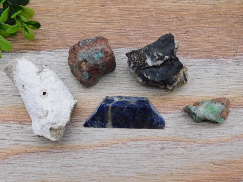 MIXED LOT ROCK STONE LAPIDARY SPECIMEN: MIXED LOT ROCK STONE LAPIDARY SPECIMEN