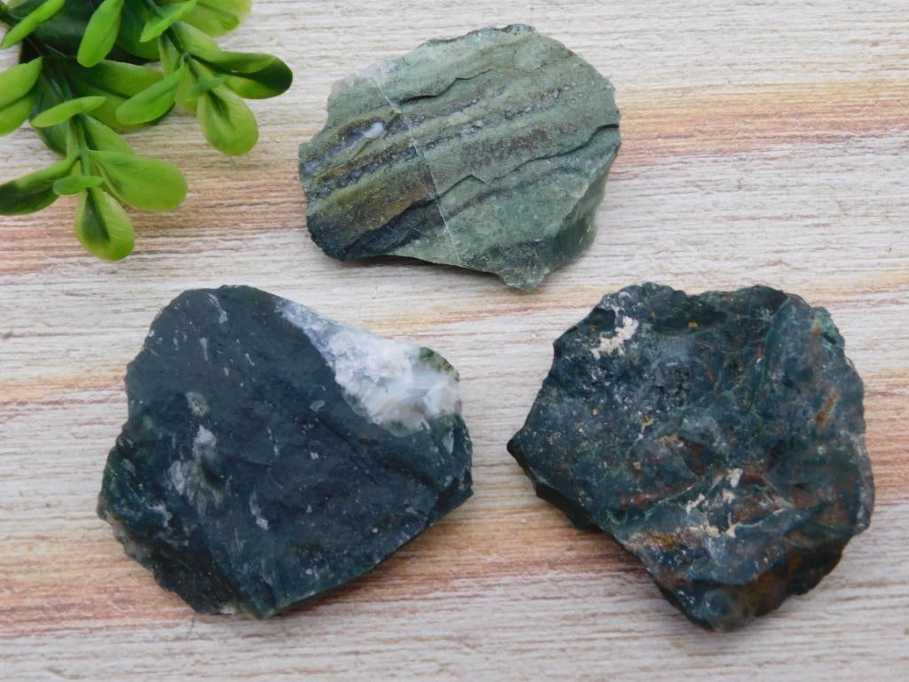 MIXED LOT ROCK STONE LAPIDARY SPECIMEN: MIXED LOT ROCK STONE LAPIDARY SPECIMEN