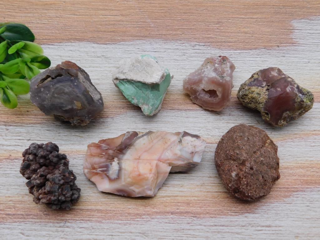 MIXED LOT ROCK STONE LAPIDARY SPECIMEN: MIXED LOT ROCK STONE LAPIDARY SPECIMEN
