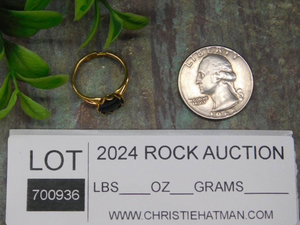 STONE RING ROCK STONE LAPIDARY SPECIMEN - 2