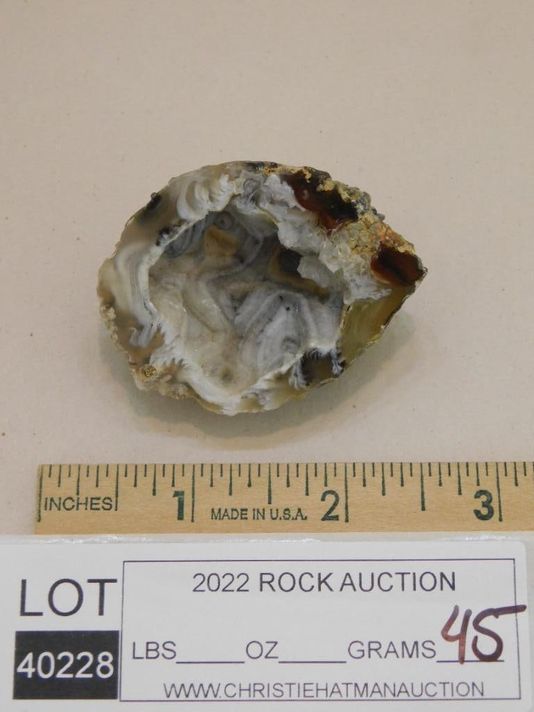 GEODE ROCK STONE LAPIDARY SPECIMEN - 3