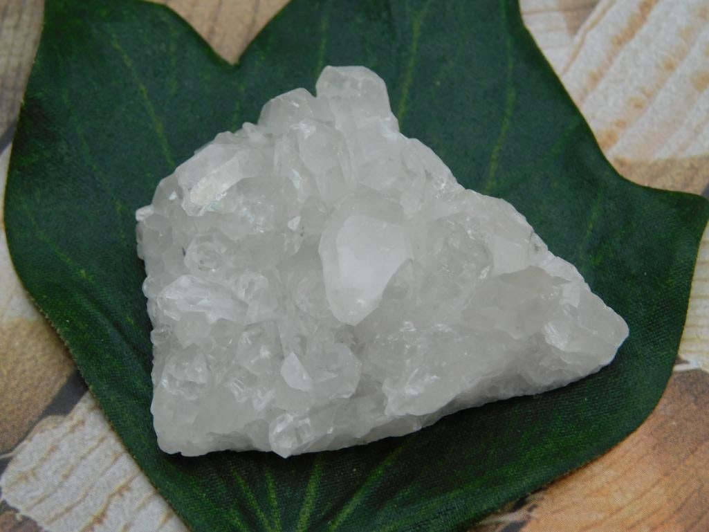 QUARTZ ROCK STONE LAPIDARY SPECIMEN: QUARTZ ROCK STONE LAPIDARY SPECIMEN