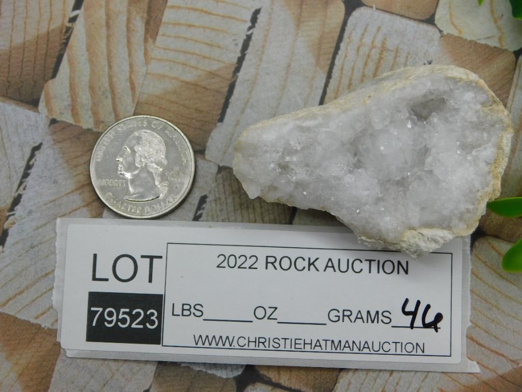 GEODE ROCK STONE LAPIDARY SPECIMEN - 2