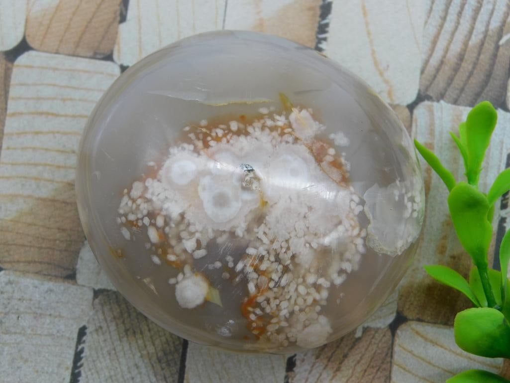 HATMANS FLOWER PETAL AGATE ROCK STONE LAPIDARY SPECIMEN: HATMANS FLOWER PETAL AGATE ROCK STONE LAPIDARY SPECIMEN