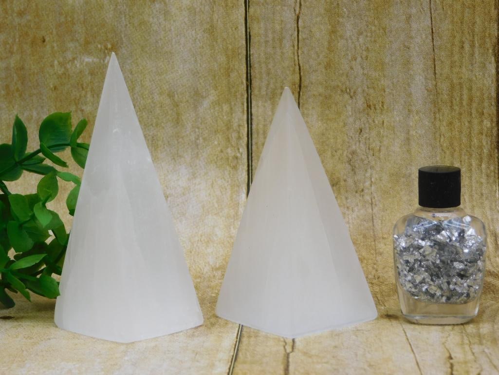 MIXED LOT ROCK STONE LAPIDARY SPECIMEN: MIXED LOT ROCK STONE LAPIDARY SPECIMEN