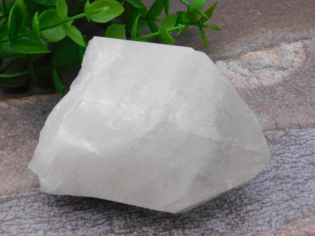 QUARTZ ROCK STONE LAPIDARY SPECIMEN: QUARTZ ROCK STONE LAPIDARY SPECIMEN