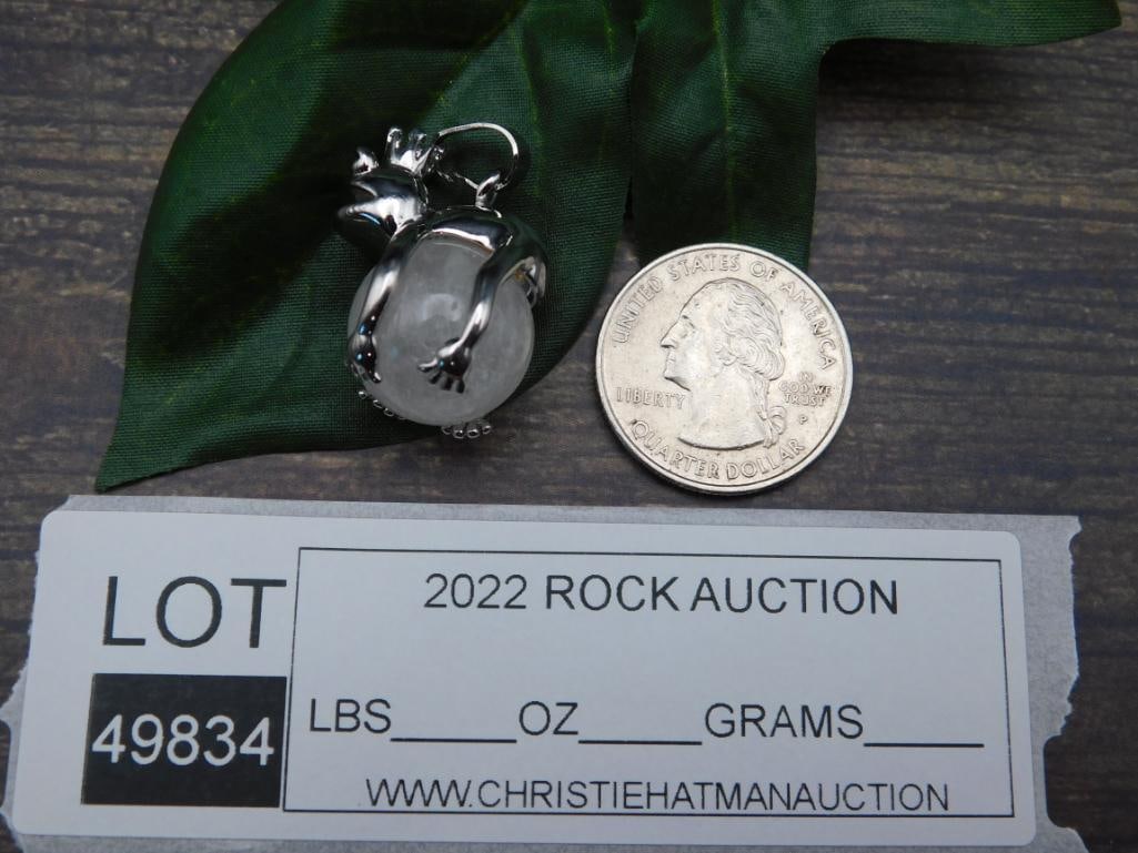 QUARTZ FROG PENDANT ROCK STONE LAPIDARY SPECIMEN - 3