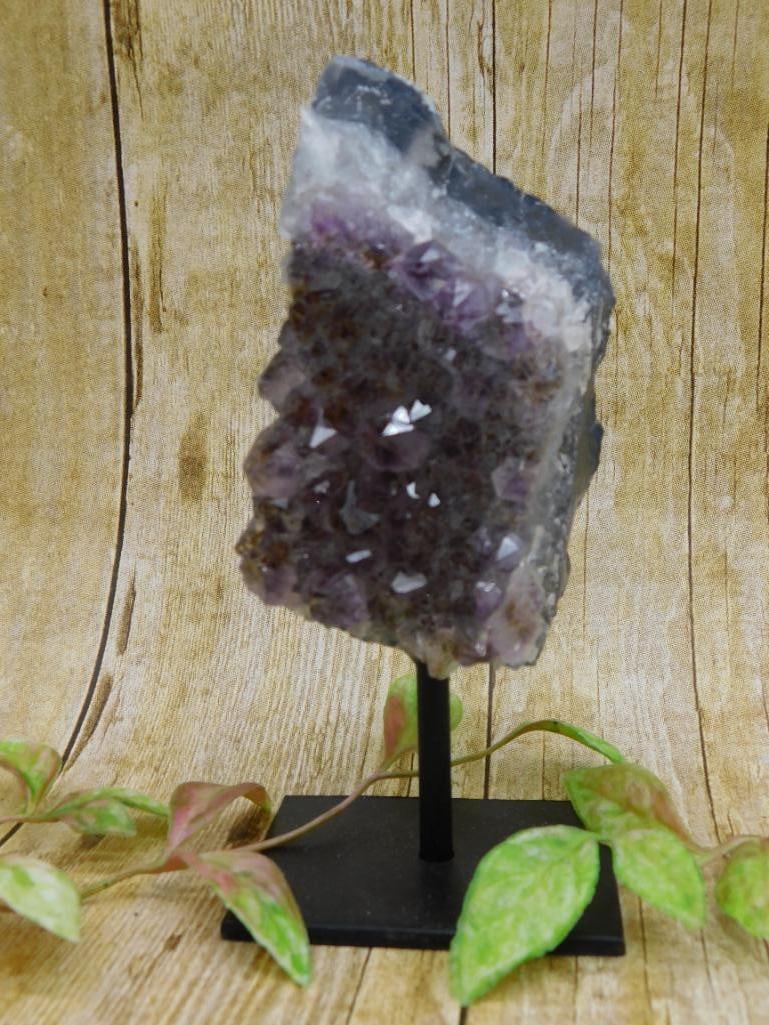 1 POUND AMETHYST DISPLAY ROCK STONE LAPIDARY SPECIMEN: 1 POUND AMETHYST DISPLAY ROCK STONE LAPIDARY SPECIMEN