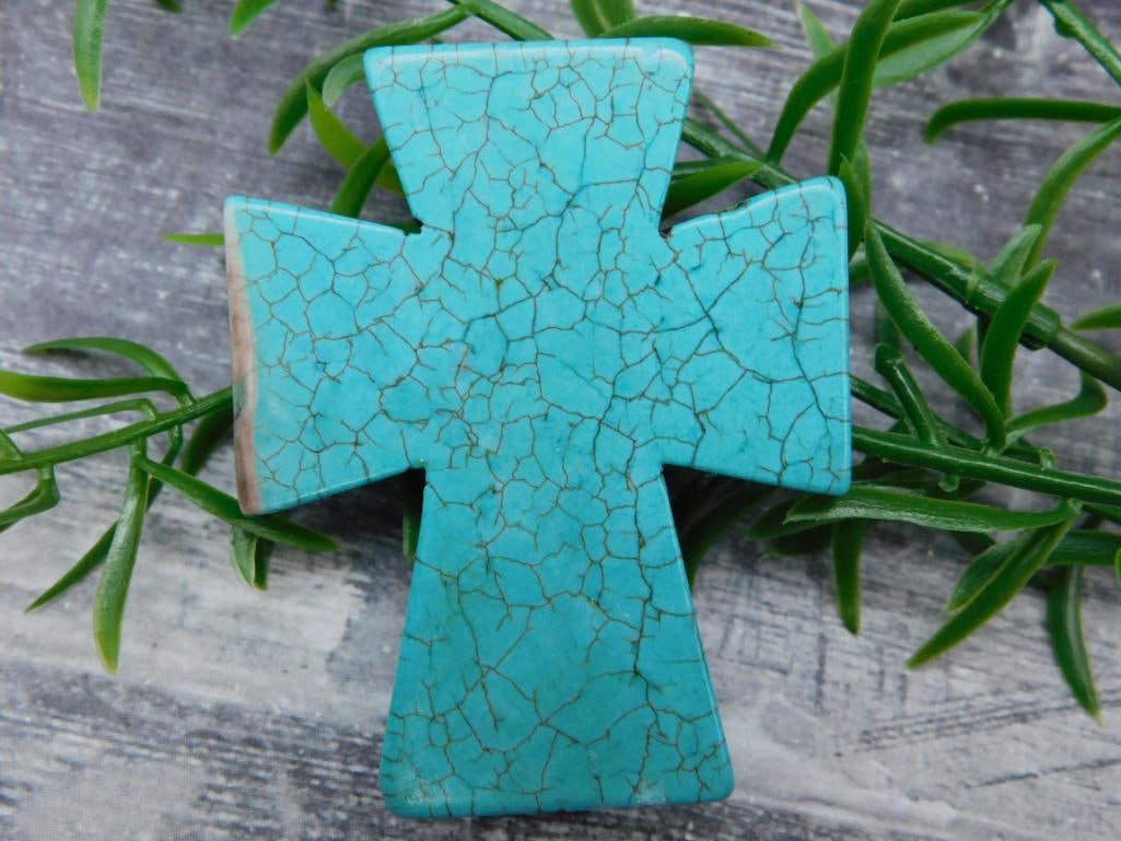 TURQUENITE CROSS ROCK STONE LAPIDARY SPECIMEN: TURQUENITE CROSS ROCK STONE LAPIDARY SPECIMEN