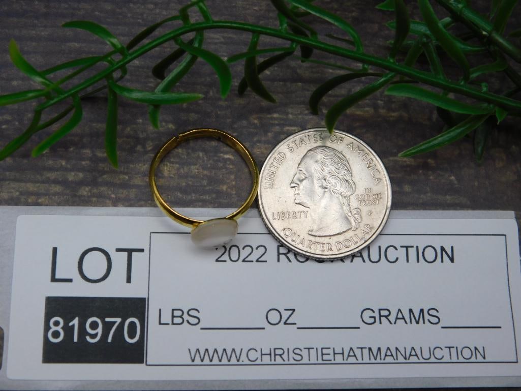 QUARTZ RING ROCK STONE LAPIDARY SPECIMEN - 2