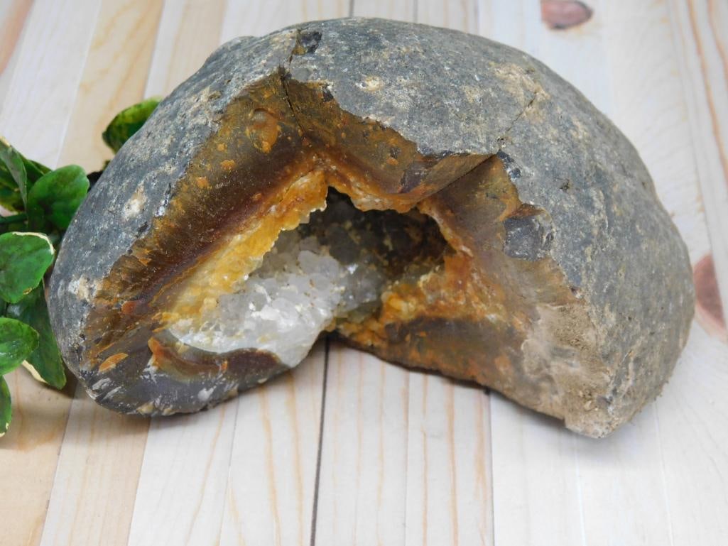 BRAZILIAN AGATE ROCK STONE LAPIDARY SPECIMEN: BRAZILIAN AGATE ROCK STONE LAPIDARY SPECIMEN