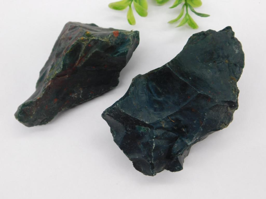BLOODSTONE ROCK STONE LAPIDARY SPECIMEN: BLOODSTONE ROCK STONE LAPIDARY SPECIMEN
