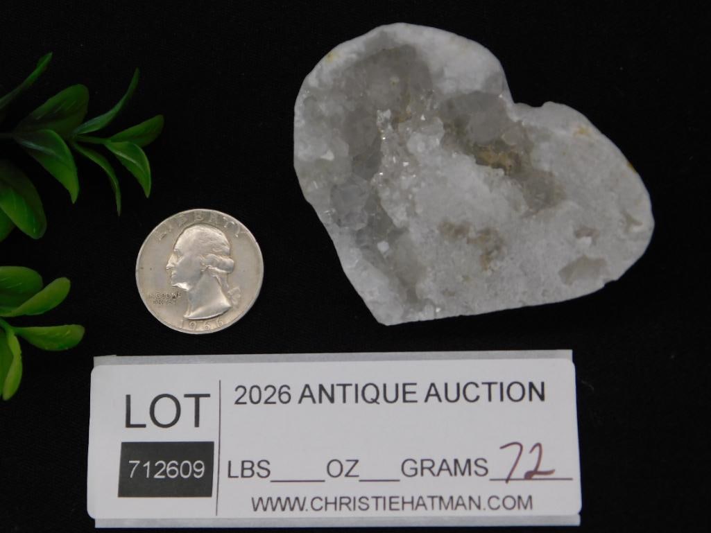 GEODE HEART ROCK STONE LAPIDARY SPECIMEN - 2