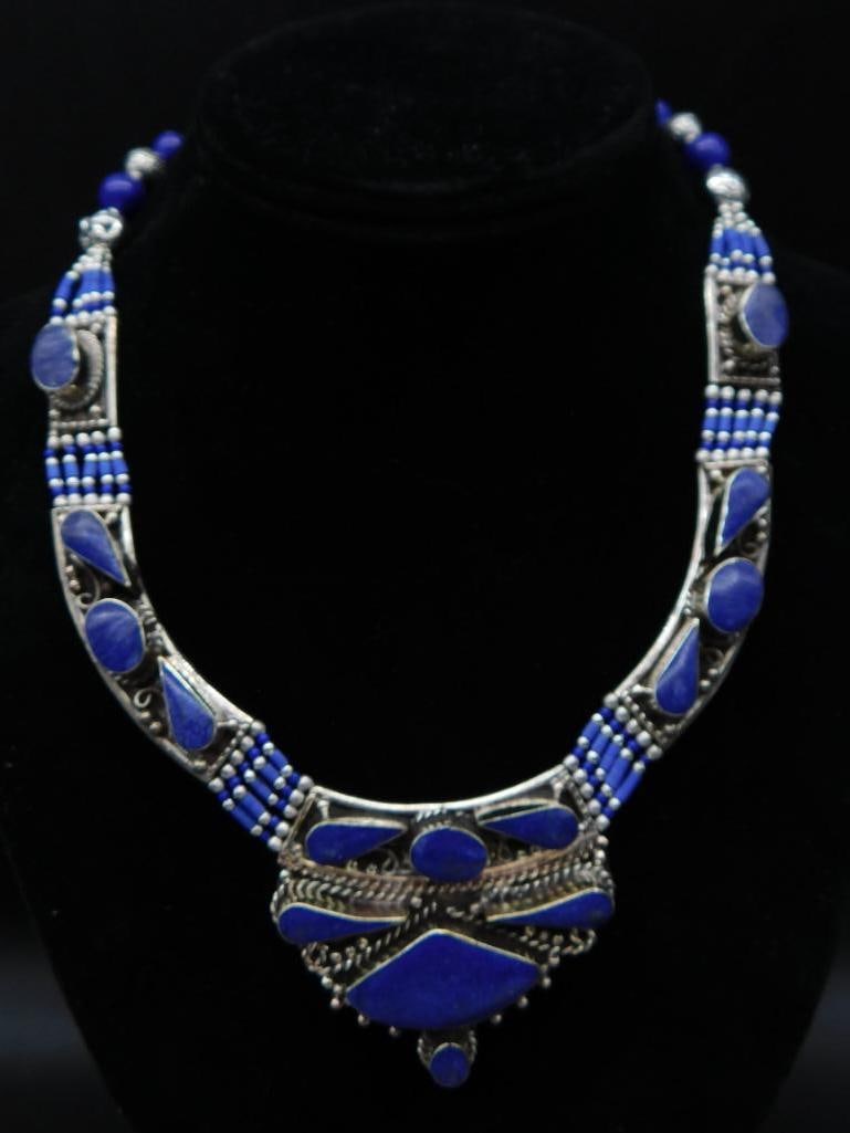 LAPIS LAZULI STATEMENT NECKLACE ROCK STONE LAPIDARY SPECIMEN: LAPIS LAZULI STATEMENT NECKLACE ROCK STONE LAPIDARY SPECIMEN