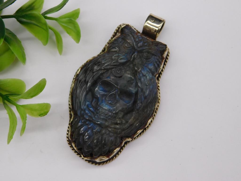 CARVED LABRADORITE SKULL AND OWL WITH INTRICATE TOOLING ROCK STONE LAPIDARY SPECIMEN: CARVED LABRADORITE SKULL AND OWL WITH INTRICATE TOOLING ROCK STONE LAPIDARY SPECIMEN